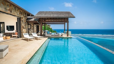 Luxury Villa Photo #6