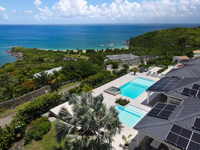 Luxury Villa Photo #46