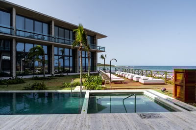 Luxury Villa Photo #4