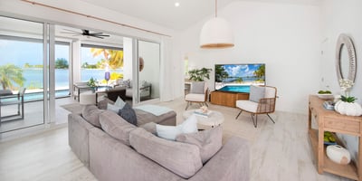 Luxury Villa Photo #12