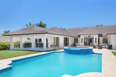 Luxury Villa Photo #2