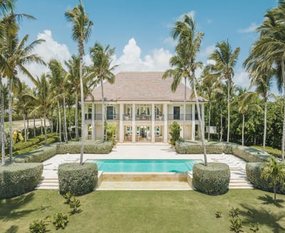 Luxury Villa Photo #5