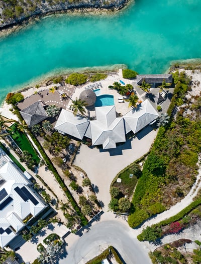 Luxury Villa Photo #18
