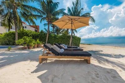 Luxury Villa Photo #33