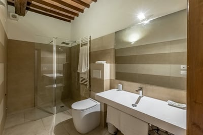 Luxury Villa Photo #23