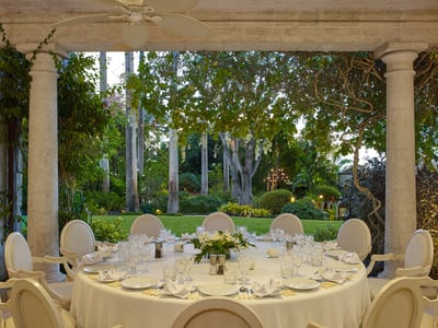 Luxury Villa Photo #4