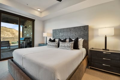 Luxury Villa Photo #10