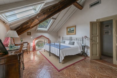 Luxury Villa Photo #53