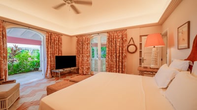 Luxury Villa Photo #31