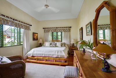 Luxury Villa Photo #31