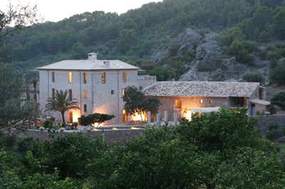 Luxury Villa Photo #3