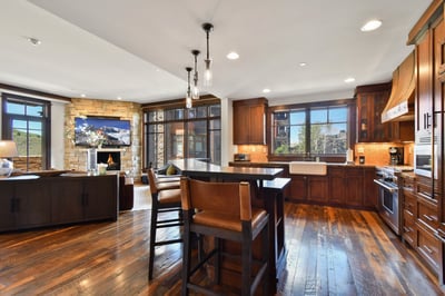 Luxury Villa Photo #5