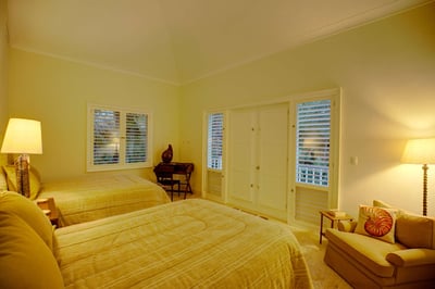 Luxury Villa Photo #25