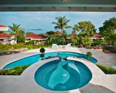 Luxury Villa Photo #6