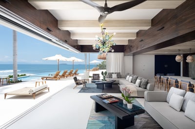 Luxury Villa Photo #22