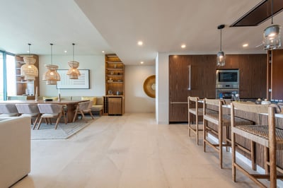 Luxury Villa Photo #17