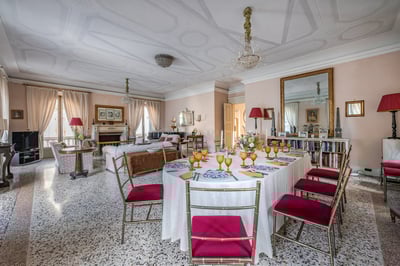 Luxury Villa Photo #65