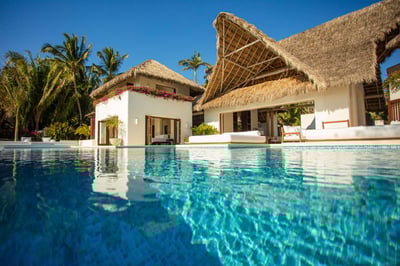 Luxury Villa Photo #9