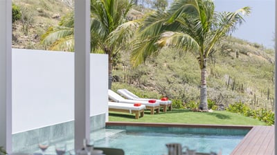 Luxury Villa Photo #4