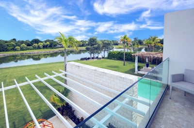 Luxury Villa Photo #12
