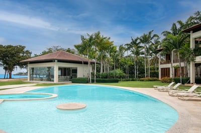 Luxury Villa Photo #8