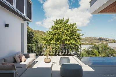 Luxury Villa Photo #5