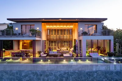 Luxury Villa Photo #8