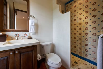 Luxury Villa Photo #36