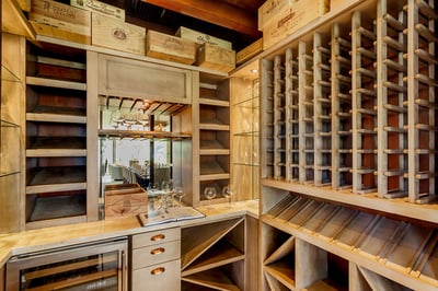 Luxury Villa Photo #19