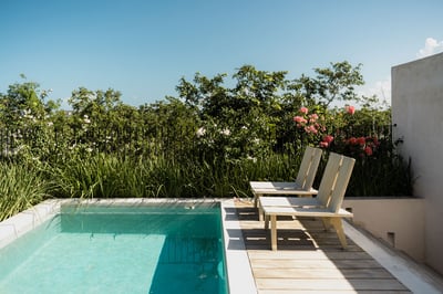 Luxury Villa Photo #2