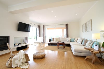 Luxury Villa Photo #10