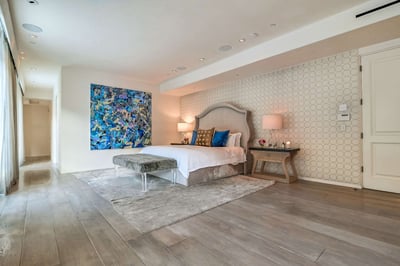 Luxury Villa Photo #36