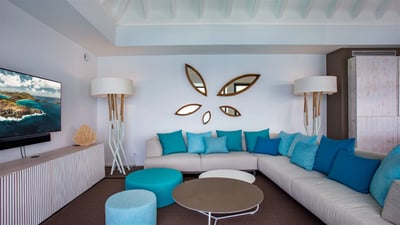 Luxury Villa Photo #14