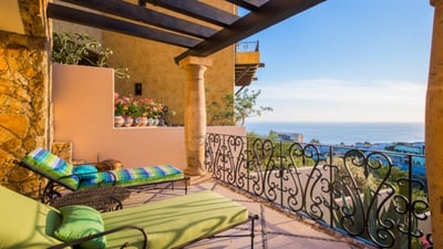 Luxury Villa Photo #22