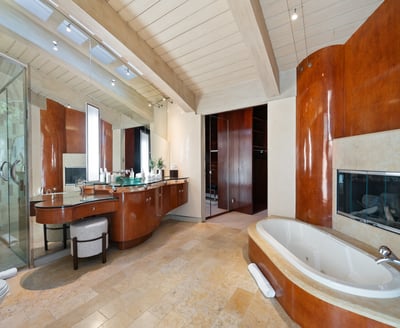 Luxury Villa Photo #26