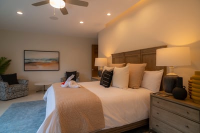 Luxury Villa Photo #31