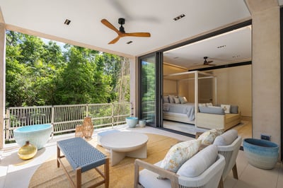 Luxury Villa Photo #25