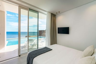 Luxury Villa Photo #54