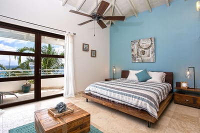 Luxury Villa Photo #24