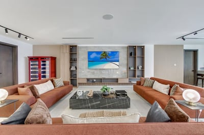 Luxury Villa Photo #17