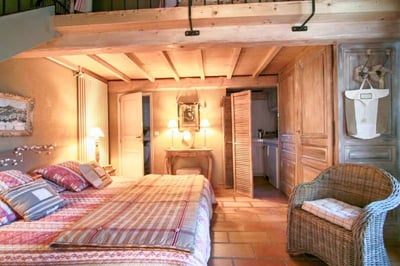 Luxury Villa Photo #16
