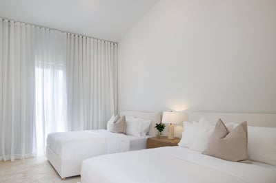 Luxury Villa Photo #20
