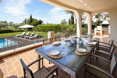 Luxury Villa Photo #13