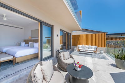 Luxury Villa Photo #36