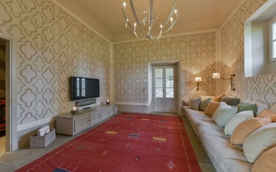 Luxury Villa Photo #11