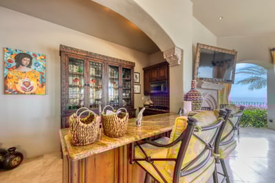 Luxury Villa Photo #21