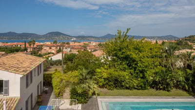 Luxury Villa Photo #7