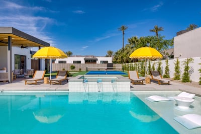 Luxury Villa Photo #3