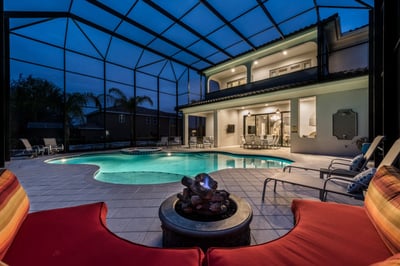 Luxury Villa Photo #2