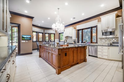 Luxury Villa Photo #21